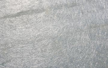 Ruchazie laminate fibreglass or shingles?